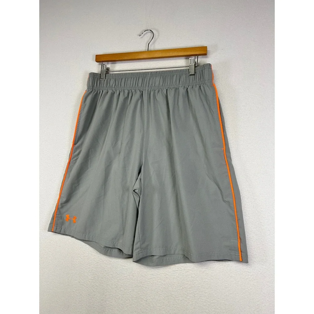 Athletic Under Armour‎ Mens Large Gray Orange Loose Fit Gym Training Shorts